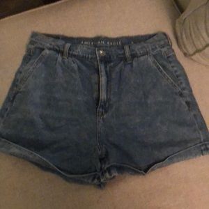 American Eagle Mom shorts